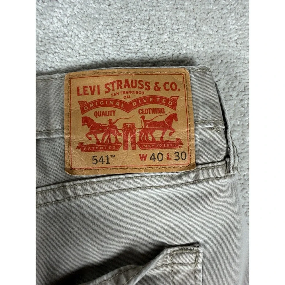 Levi's 541 White Tab Beige Men's Stretch Athletic Denim Jeans Size 40x30 Work **